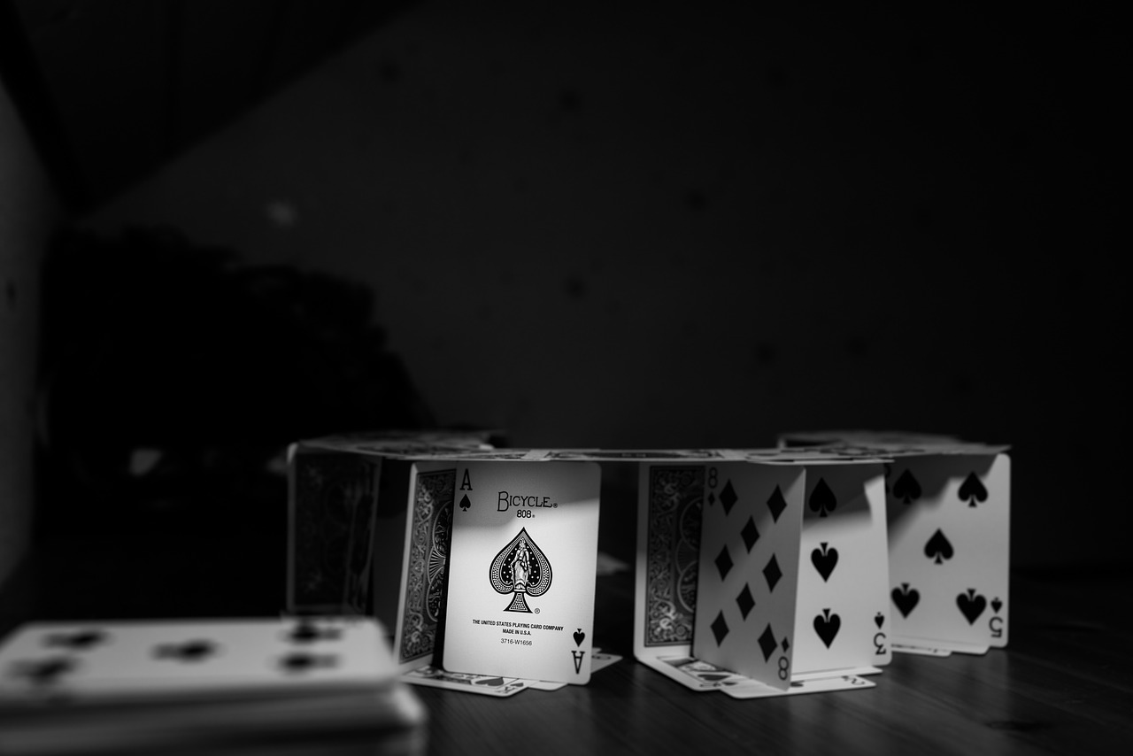 51吃瓜网黑料不打烊: 揭秘背后的真相与假象